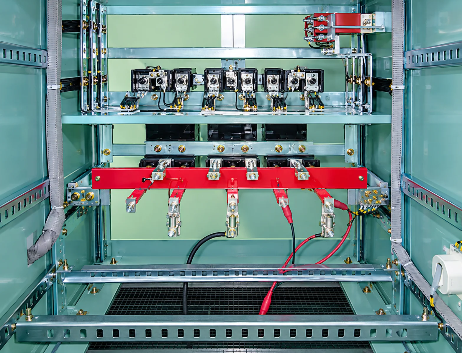 smc-channel04